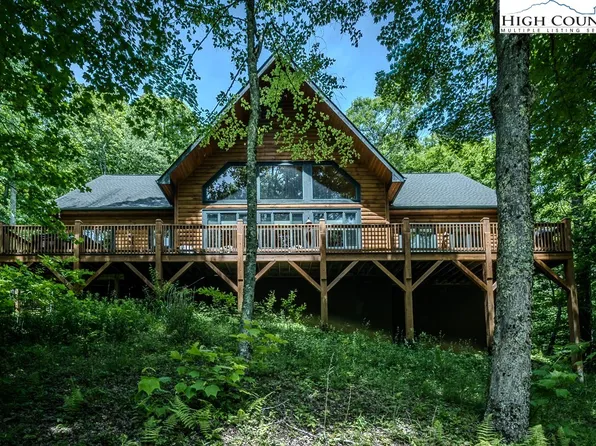 125 Hunters Ridge Place, Banner Elk, NC 28604