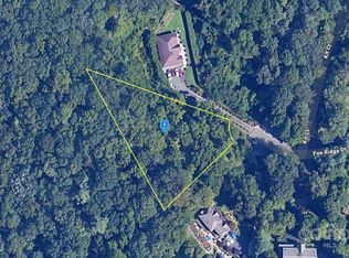 63 Fox Ridge Dr, Fletcher, NC 28732