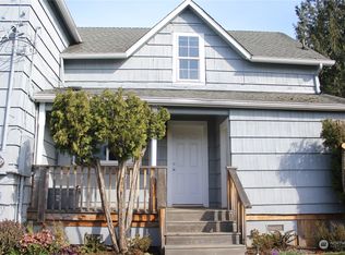 2050 Roosevelt Ave, Enumclaw, WA 98022