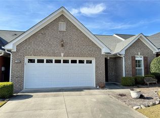 154 Regency Row SW, Calhoun, GA 30701