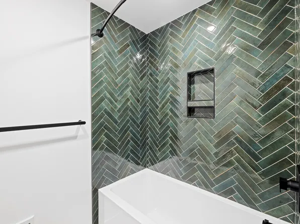 17 W Girard Ave #1, Philadelphia, PA 19125
