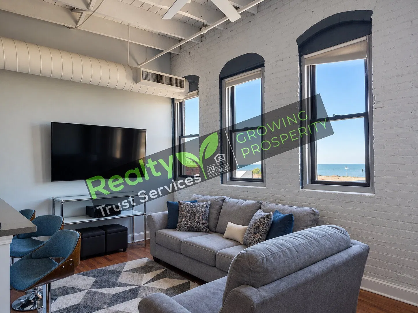 1133 W 9th St, Unit 409, Cleveland, OH 44113 — Photo 2