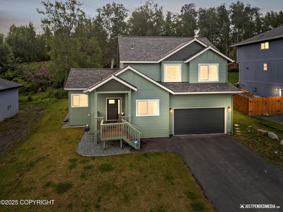 13868 Akers Cir, Eagle River, AK, 99577