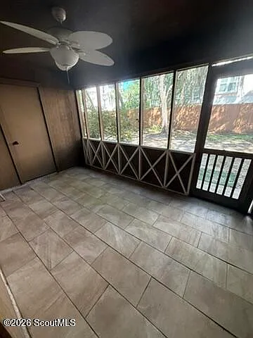 227 Walmar Grv — Photo 9