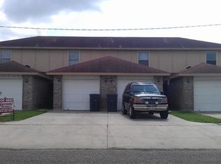 955 Live Oak Cir, Harlingen, TX 78550