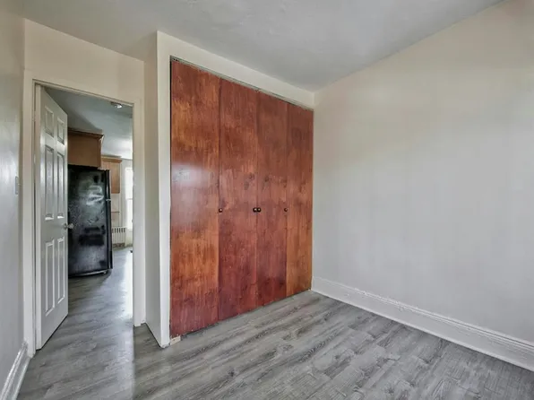 328 39th Street image 12 of 13