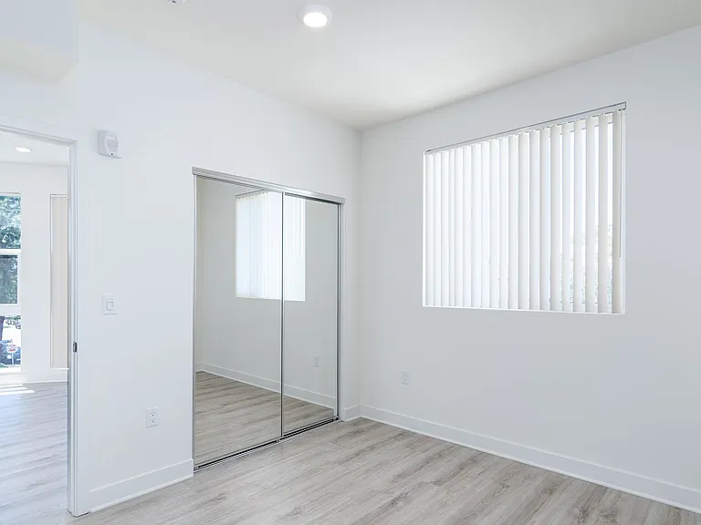 Welcome to Soul Noho. Now Leasing! — Photo 33