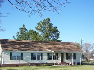 18 Robert Adams Rd, Laurel, MS 39443