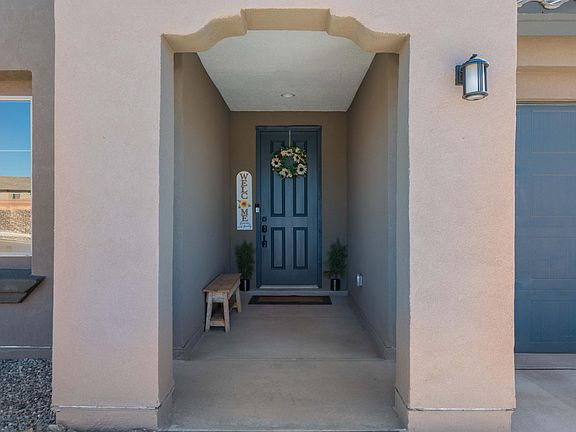 3rd image of 6806 Sydney Dr NE