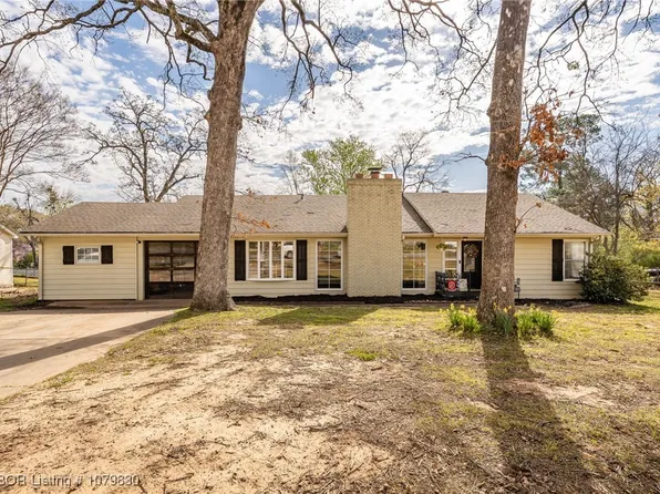 1212 N 57th Ter, Fort Smith, AR 72904