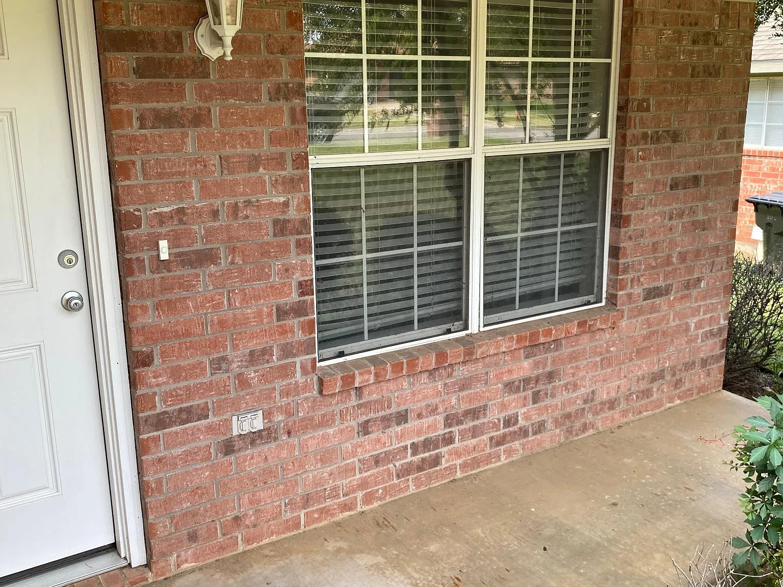 2918 W Parnell St — Photo 2