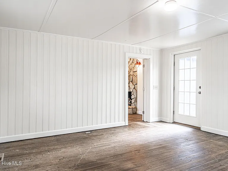 287 Candy Rd — Photo 23