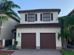 8908 SW 229th St, Cutler Bay, FL 33190