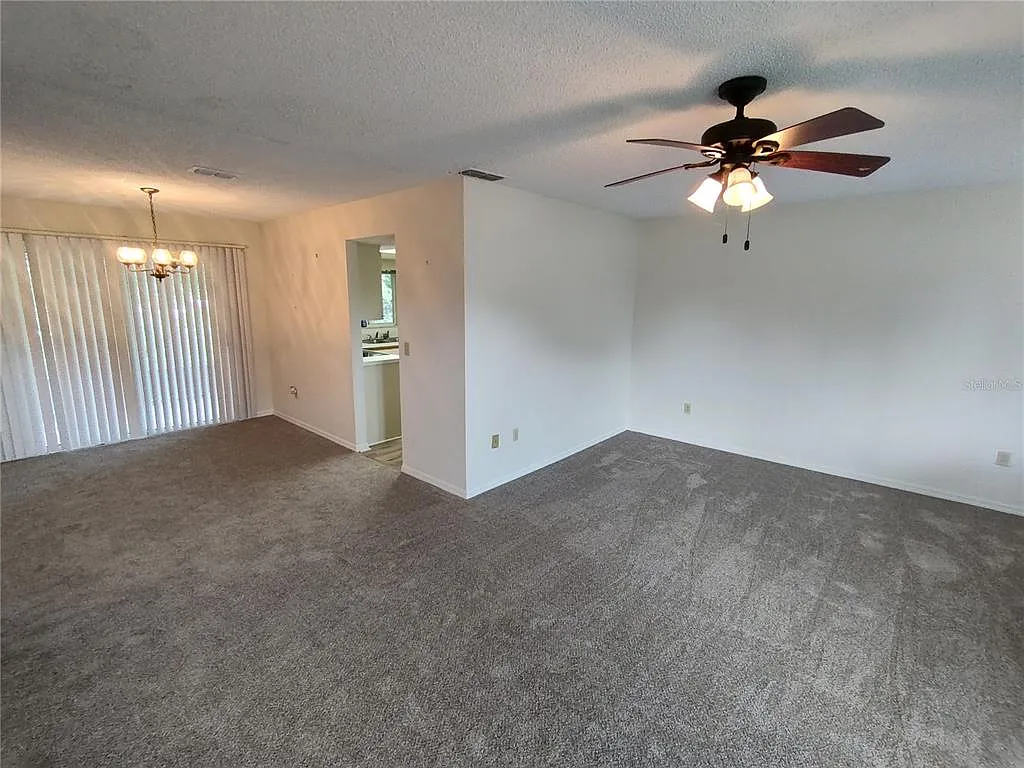 2 bed, 2.0 bath, 1040 sqft, $1,400 — Photo 4