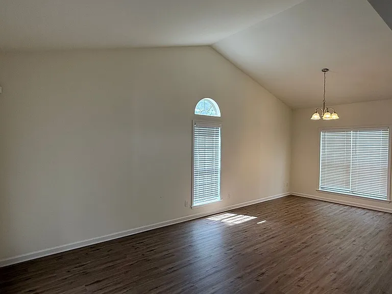 10411 Hellebore Rd — Photo 3