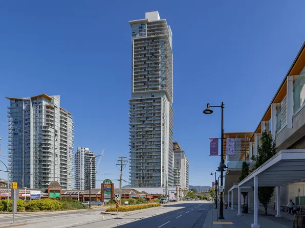 567 Clarke Rd #1609, Coquitlam, BC V3J 3X4