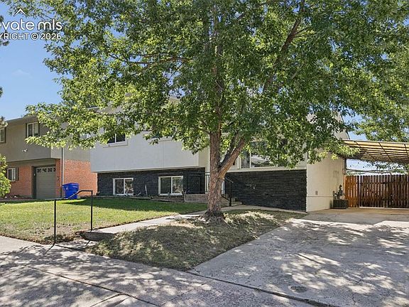 3rd image of 1501 Newcastle St