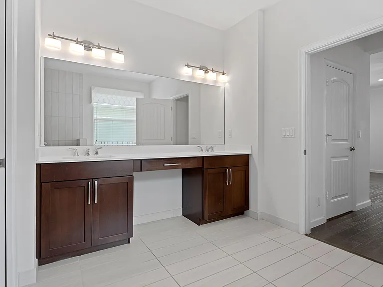 7018 Limestone Cay Rd — Photo 23
