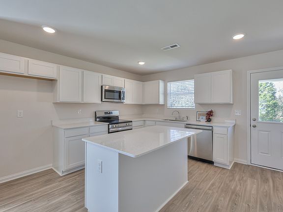 2nd image of 601 Cedar Brook Dr Lot 132