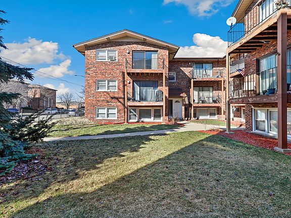 2nd image of 6447 S Narragansett Ave #1A