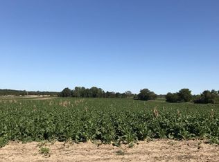 Dixon Rd, Caro, MI 48723