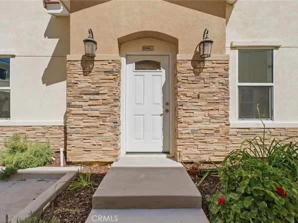 1218 S San Antonio Ave, Pomona, CA 91766