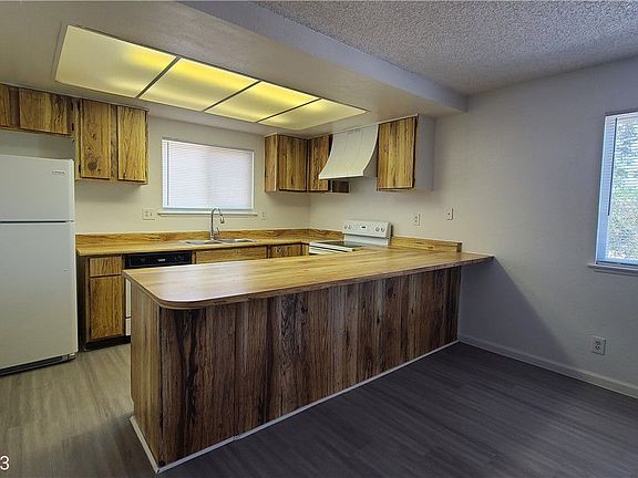 5th image of 4743 Sand Creek Ave APT C