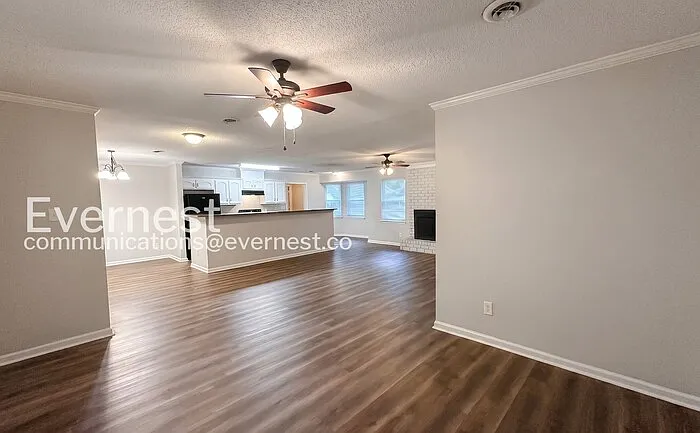 8250 Chesterfield Dr — Photo 8
