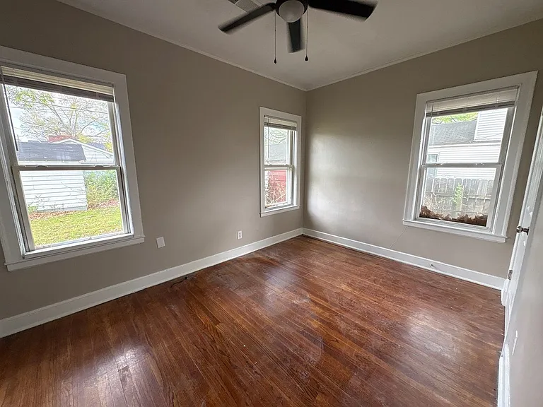 919 Barbara Dr — Photo 26
