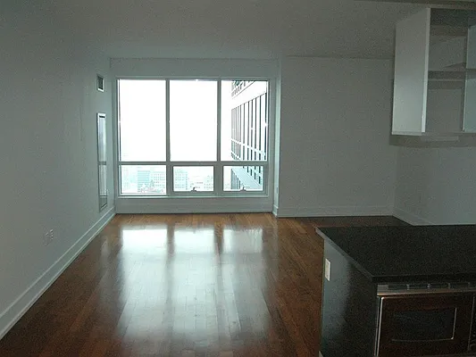Rented by Sotheby's International Realty | media 33