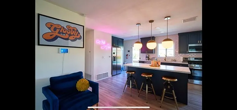 378 W Sunview Ave — Photo 23