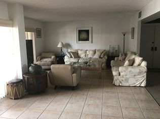 1100 Surf Rd APT 114, Riviera Beach, FL 33404