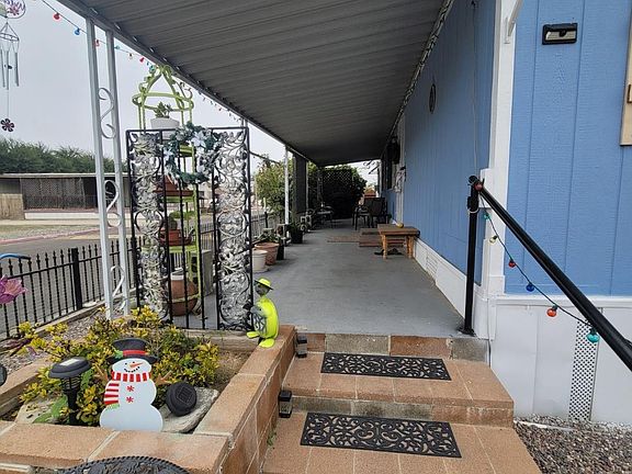 4th image of 1401 E Paige Ave