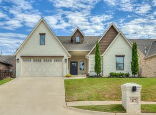 1217 Nay Ave, Edmond, OK 73034