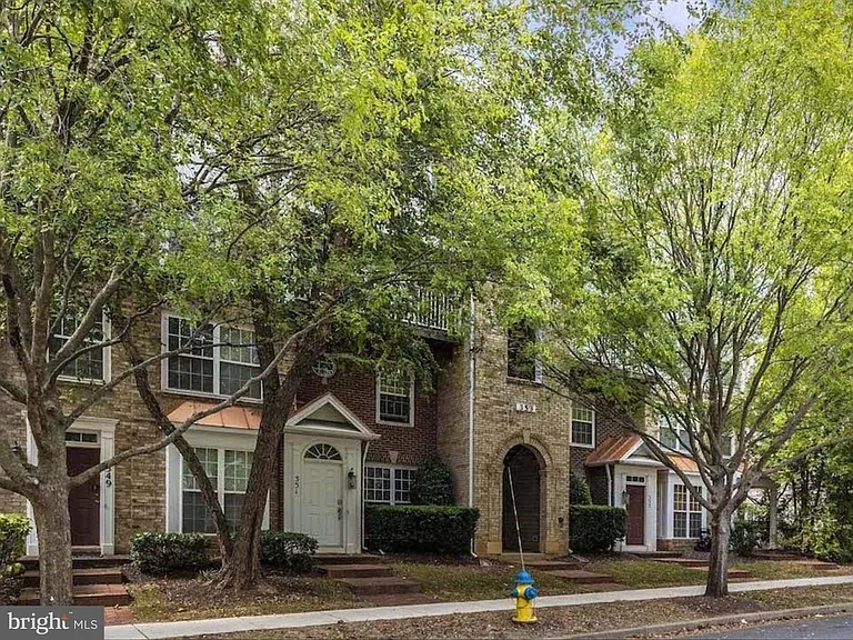 353 Fallsgrove Dr #A-51 — Photo 34