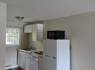 242 Commercial St #15, Rockport, ME 04856