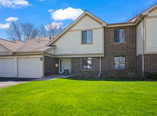 831 E Coach Rd Unit 4, Palatine, IL 60074