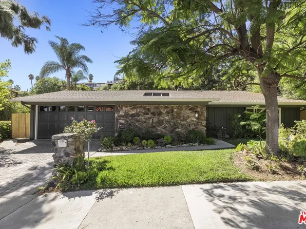 5975 Pat Ave, Woodland Hills, CA 91367