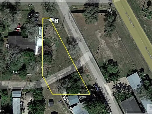 21 & 22 Morrison Ave, Combes, TX 78535