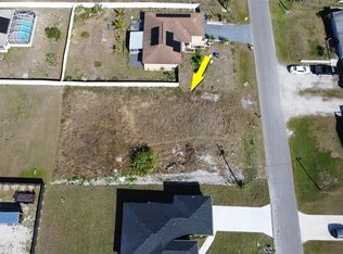3908 6th St SW, Lehigh Acres, FL 33976