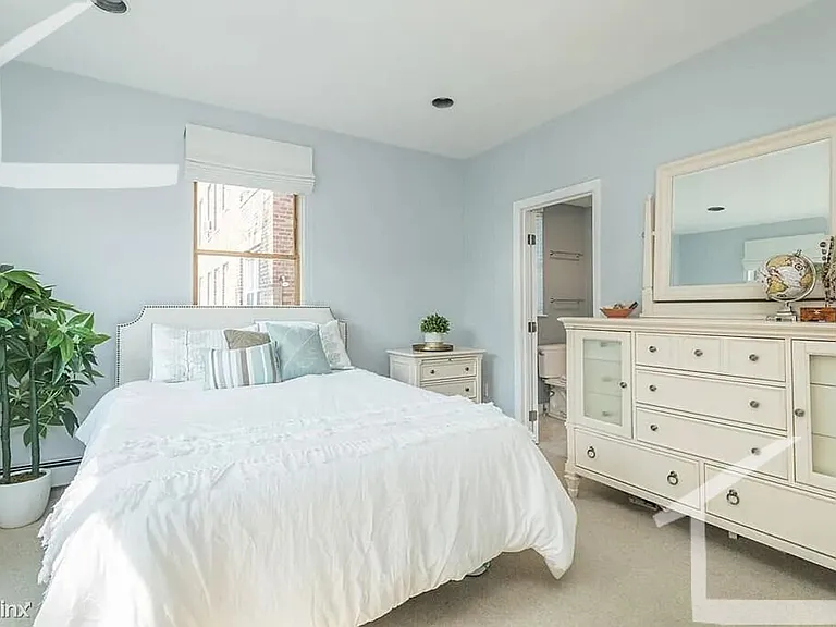310 Saint Paul St #4 — Photo 8