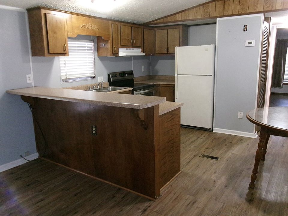 19 NW Railroad St, Alapaha, GA 31622 Zillow