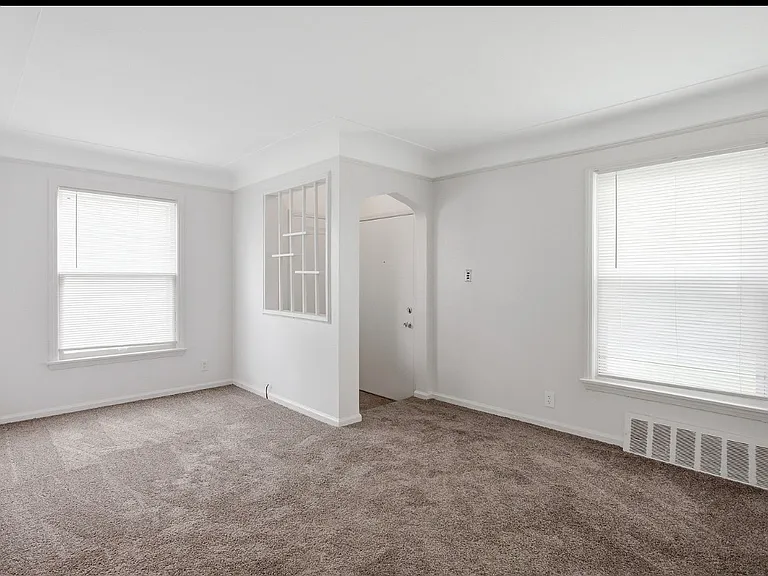26316 Powers Ave — Photo 2