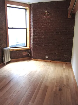 Rented by City Connections Realty | media 9
