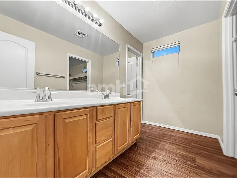 1593 E Megan Dr — Photo 13