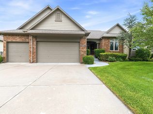 2224 N Rough Creek Rd, Derby, KS 67037