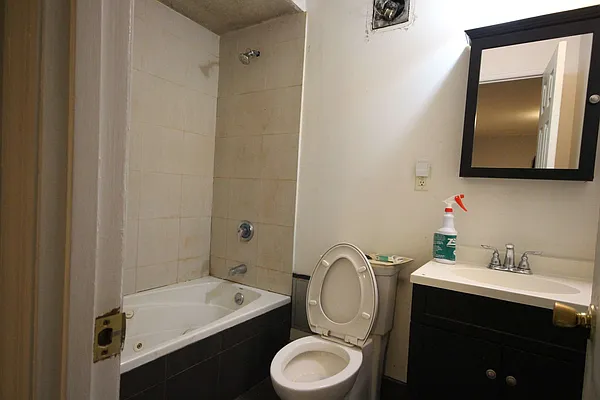 Rented by HSK Group Inc | media 16