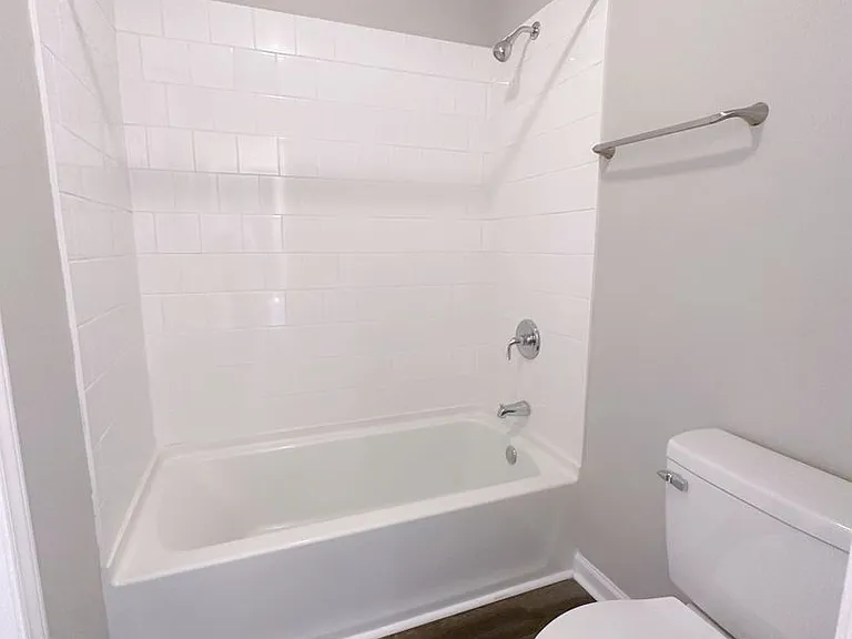2436 Moran St — Photo 20