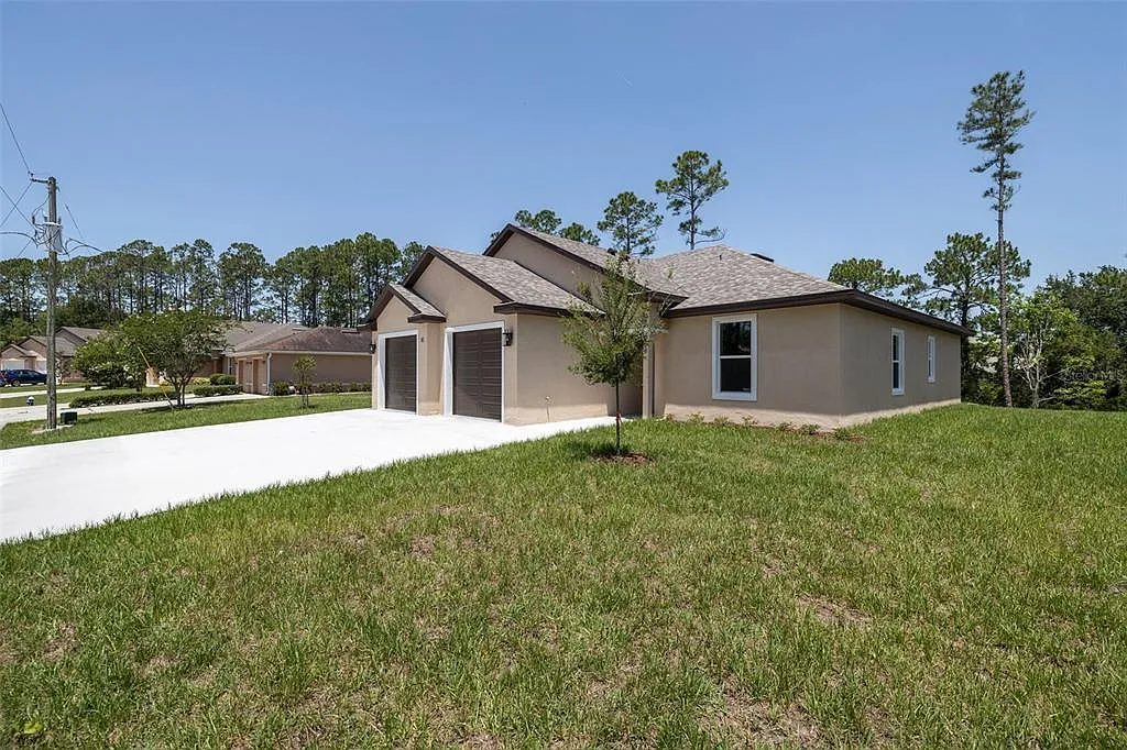 3 bed, 2.0 bath, 1187 sqft, $1,675 — Photo 3
