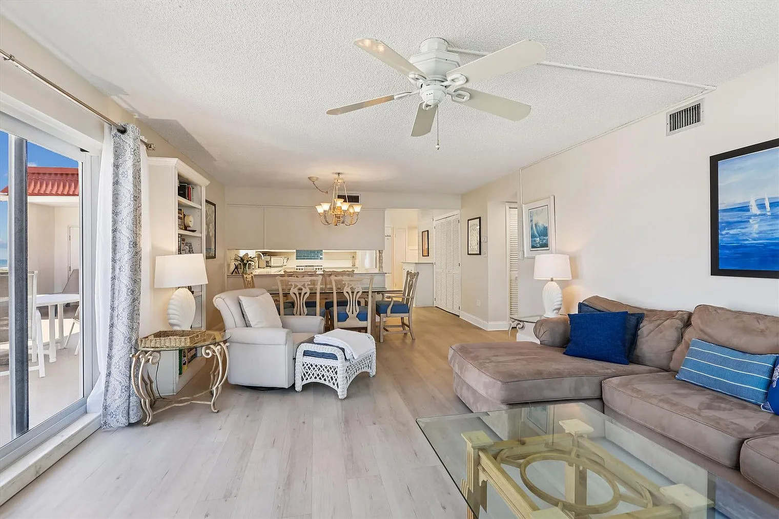 3 bed, 3.0 bath, 1474 sqft, $8,858 — Photo 1